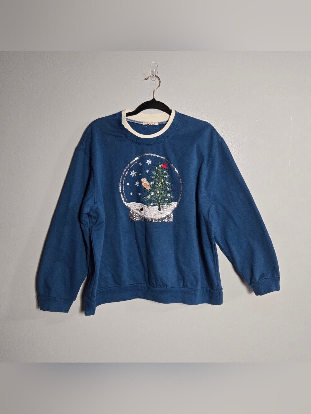 Margaux & Lexi Blue Snowglobe Christmas Sweatshirt Ringer Collar  Plus Size XXL